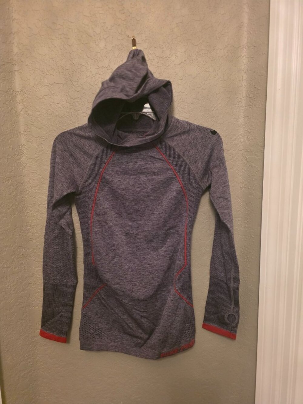Nike Pro Ladies Gray Red Hooded Performance Shirt size S